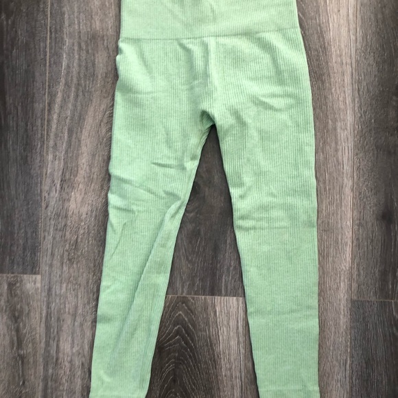 Exercise New/hardly worn workout clothes from ryderwear and women’s best large - Picture 11 of 15